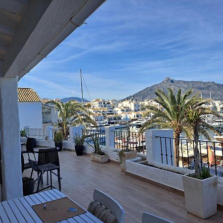 Private Suites In Huge Penthouse 1St Line Puerto Banus, Incredible Views, Jacuzzis Marbella Eksteriør billede
