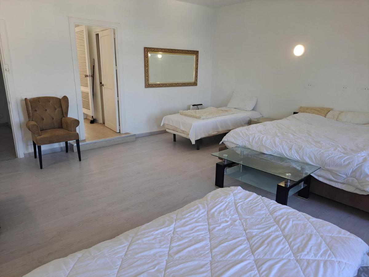 Private Suites In Huge Penthouse 1St Line Puerto Banus, Incredible Views, Jacuzzis Marbella Eksteriør billede